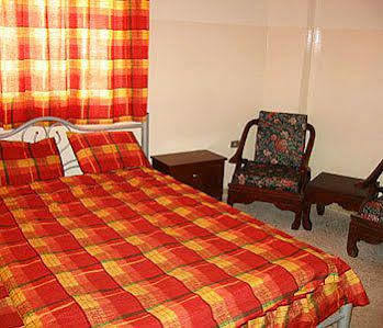 עמאן Farah Hotel מראה חיצוני תמונה